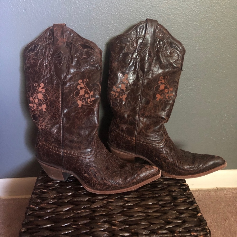 Corral Boot - Dark Brown- Size 7.5